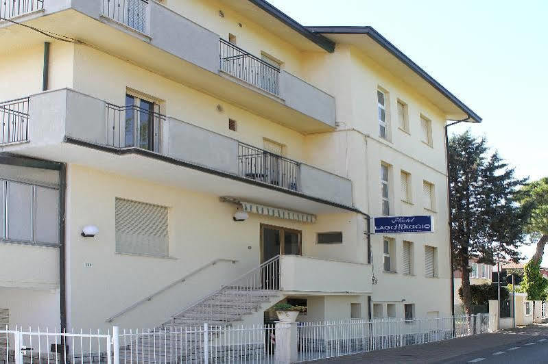 Hotel Lagomaggio Rimini Bagian luar foto